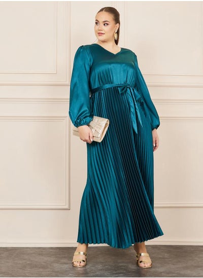 Buy Plus Satin Pleated Maxi Dress with Self Tie Up in Saudi Arabia