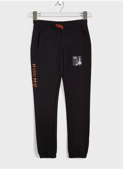 Buy Youth Essential Sweatpants in UAE