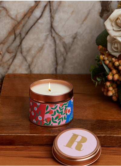 اشتري R Initial Floral Candle في الامارات