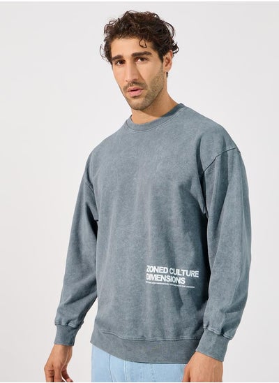 Buy Acid Wash Minimal Print Boxy Sweatshirt in Saudi Arabia