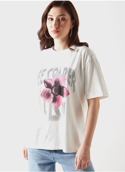 Buy Oversized Graphic T-Shirt in UAE