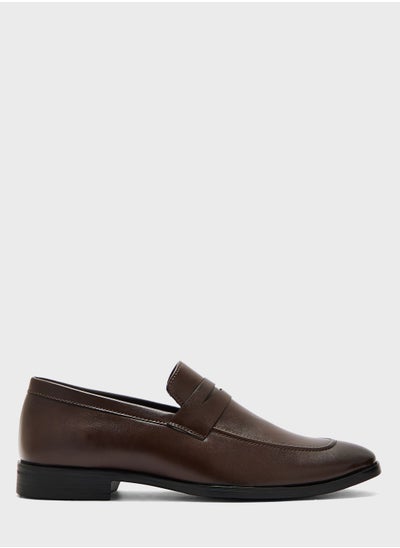 اشتري Classic Formal Slip Ons في الامارات