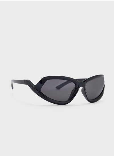 اشتري Sporty Racer Sunglasses في الامارات