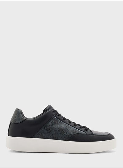 اشتري Casual Low Top Sneakers في السعودية