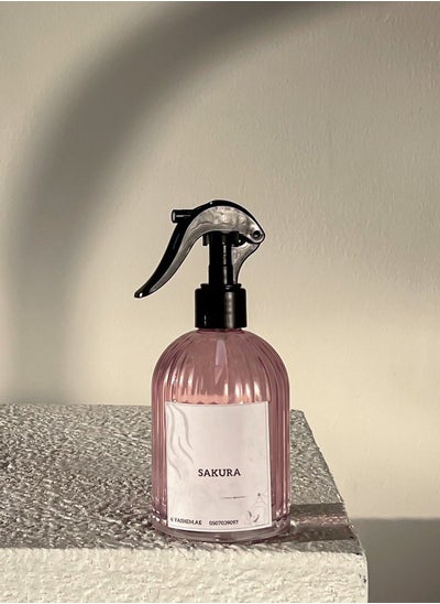 اشتري Sakura spray في الامارات