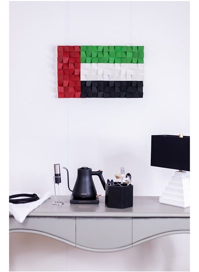 اشتري Wooden Emirati Flag Wall Art في مصر