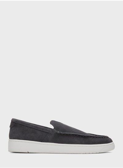 اشتري Casual Slip Ons Loafers في الامارات