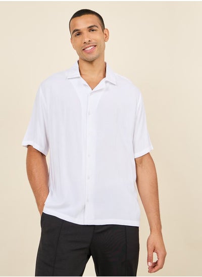 Buy Solid Resort Collar Relaxed Fit Shirt in Saudi Arabia