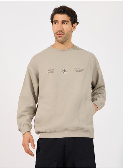 Buy Boxy Fit Printed Utility Heavy Sweatshirt in Saudi Arabia