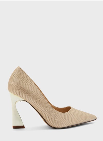 Buy Curved Heel Pointed Pump in UAE