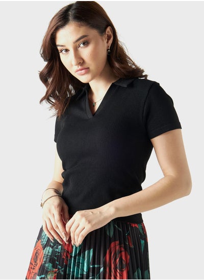 اشتري Polo Neck Ribbed T-Shirt في الامارات