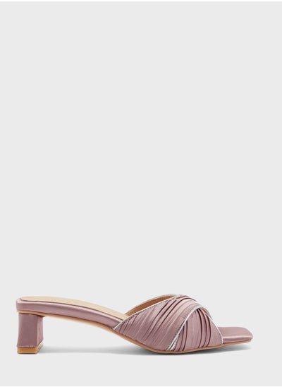 اشتري Metallic Trim Satin Sandal في السعودية