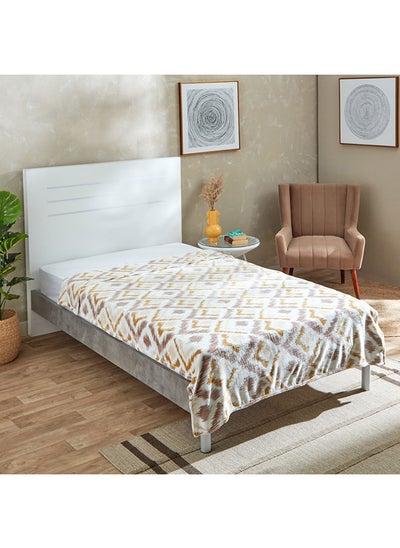 Buy Matrix Ikkat Flannel Twin Blanket 200x140 cm in Saudi Arabia