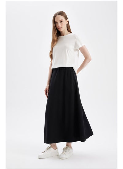 اشتري Woman A Line Knitted Skirt في مصر