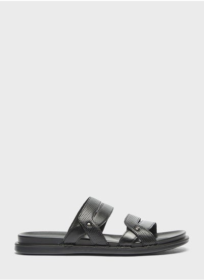 اشتري Casual Cross Strap Sandals في الامارات