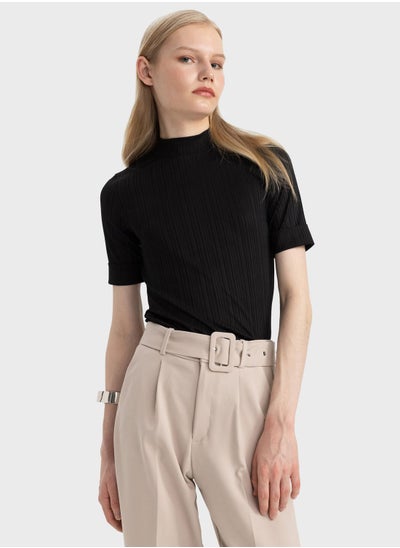 اشتري Regular Fit Half Turtleneck Camisole Short Sleeve في الامارات