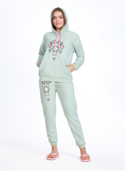 Buy Distinctive winter pajamas 8043 in Egypt