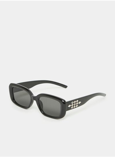 اشتري Full Rim Rectangle Sunglasses with Embellished Temple Detail في السعودية