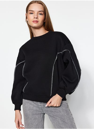 Buy Black Stitching Detailed Crew Neck Regular Fit Thick Inside Fleece Knitted Sweatshirt TWOAW24SW00233 in Egypt