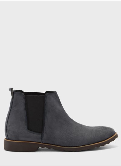 Buy Casual Chelsea Boots in Saudi Arabia