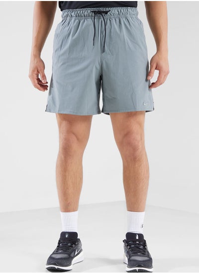 اشتري Dri-Fit Unlimited Woven 7" Shorts في السعودية