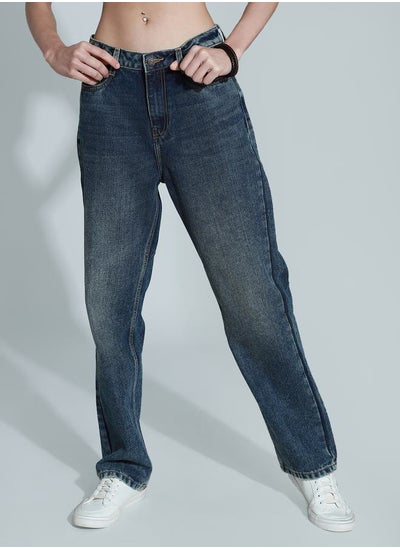 اشتري Light Wash Mid Rise Relaxed Fit Jeans في السعودية