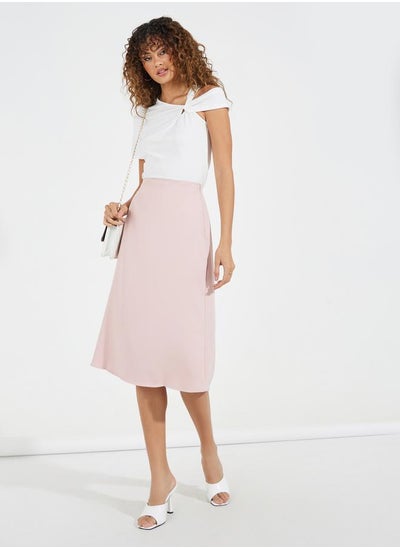 Buy Solid Straight Fit Midi Skirt with Concealed Zip in Saudi Arabia