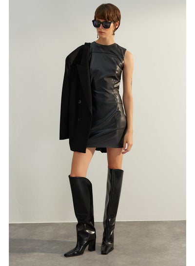 اشتري Black Fitted Faux Leather Woven Dress TWOAW24EL00316 في مصر