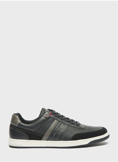 اشتري Casual Low Top Sneakers في الامارات