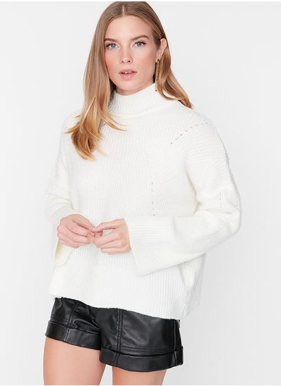 Buy Ecru Soft Textured Basic Knitwear Sweater TWOAW22KZ0474 in Egypt