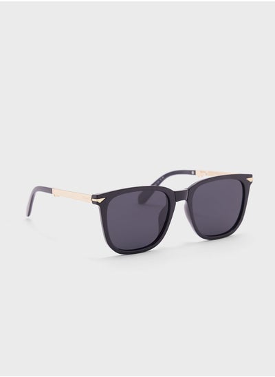 Buy Polarized Lens Wayfarer Sunglasses in UAE