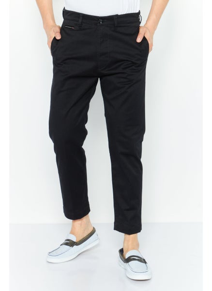 اشتري Men Regular Fit Solid Chino Pants, Black في الامارات