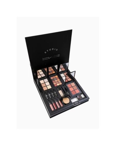 Buy Luxurious 19 Piece Makeup Box Ket for a Stunning and Complete Look in Saudi Arabia