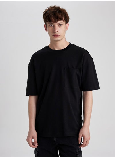 Buy Oversized Short Sleeve T-Shirt in UAE