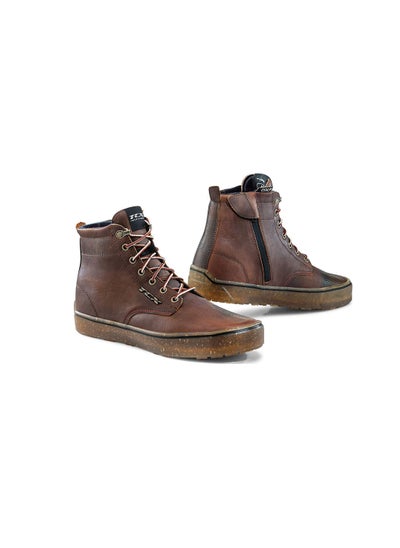 اشتري TCX DARTWOOD WP BOOTS - BROWN - Size 43 في الامارات