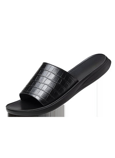 اشتري New Anti slip and Wear resistant Sandals في الامارات