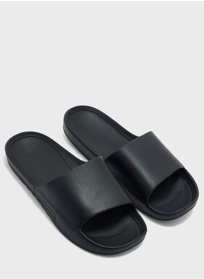 اشتري Casual Pool Slides في الامارات