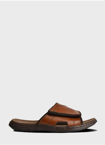 اشتري Jacob Sandals في الامارات