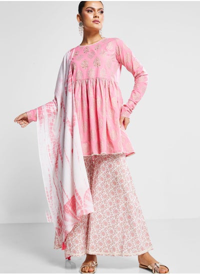 Buy Tiered Printed Kurti & Pants Set in UAE