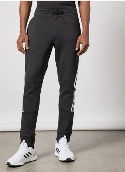 اشتري Future Icons 3-Stripes Sweatpants في الامارات