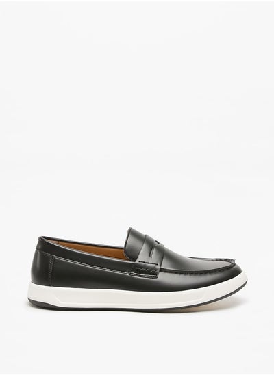 اشتري Men's Solid Slip-On Loafers في الامارات