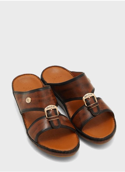 Buy Trendy Arabic Sandals in UAE