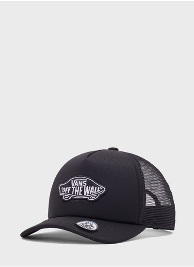 اشتري Classic Patch Curved Trucker Hat في السعودية