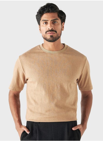 اشتري Textured Crew Neck T-Shirt في الامارات