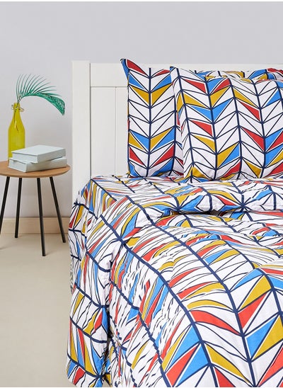 اشتري 4-Piece Scalene Triangles Printed Design 180 TC Poly Cotton Double Comforter Set في الامارات