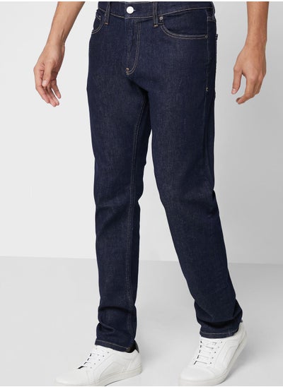 Buy Casual Slim Fit Rinse Jeans in Saudi Arabia