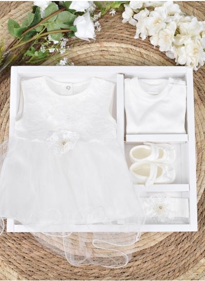 Buy Newborn Dress with Gift Box 4 Pieces in Saudi Arabia