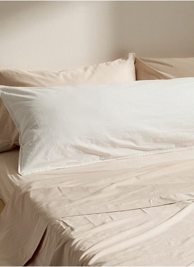 اشتري Long Hotel-Quality Pillow - White Color - Available in Multiple Sizes - Soft & Comfortable for Deep Sleep في مصر