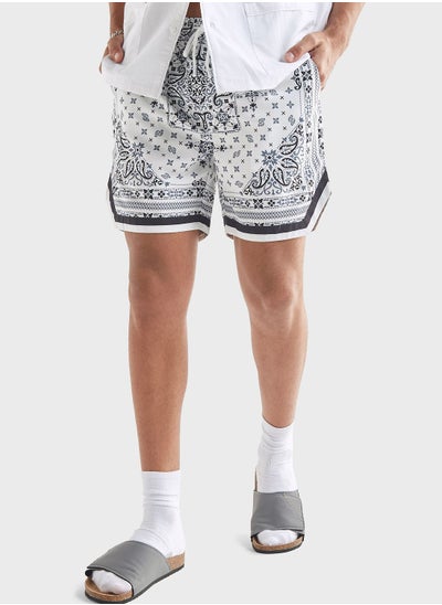 اشتري Printed Drawstring Shorts في السعودية