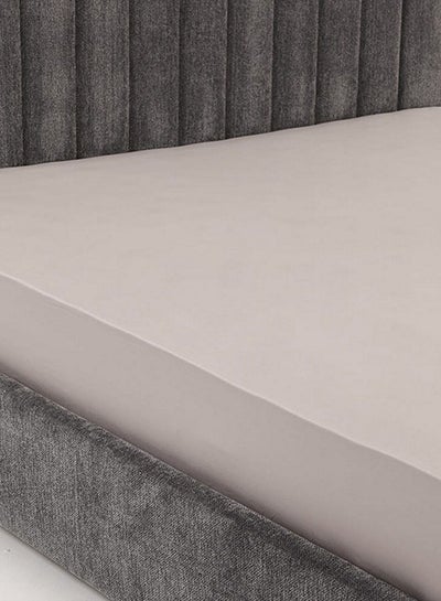 اشتري Stretch King Fitted Sheet Set, Grey – 310 TC, 180x200 cm في الامارات